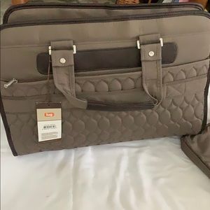 Lug brief bag w padded envelope